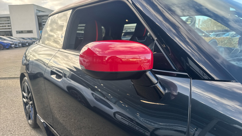 MINI Cooper 160kW SE Sport 54kWh 3dr Auto Electric Hatchback